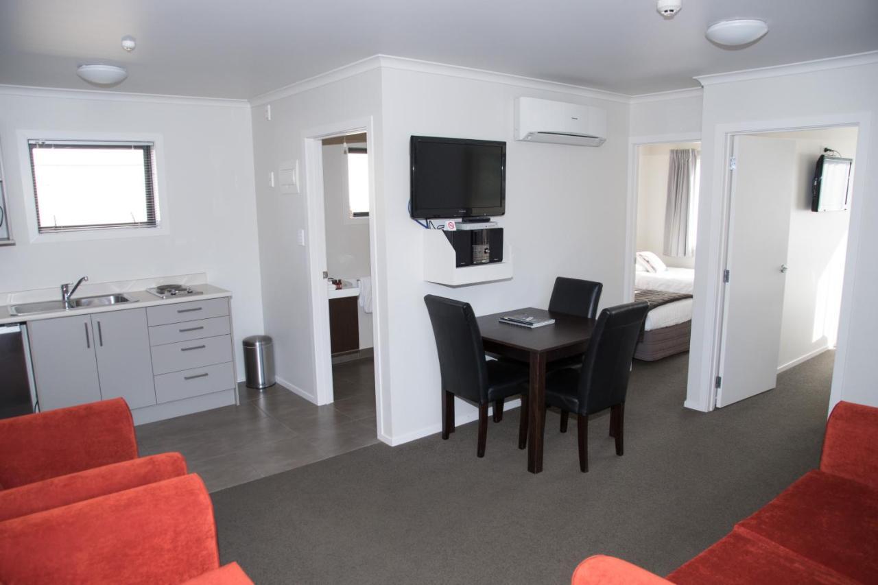 Arena Court Motel Hamilton Dış mekan fotoğraf