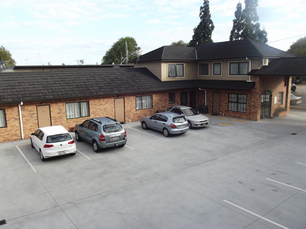 Arena Court Motel Hamilton Dış mekan fotoğraf