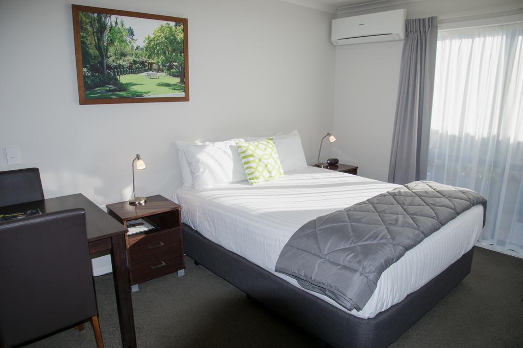 Arena Court Motel Hamilton Dış mekan fotoğraf