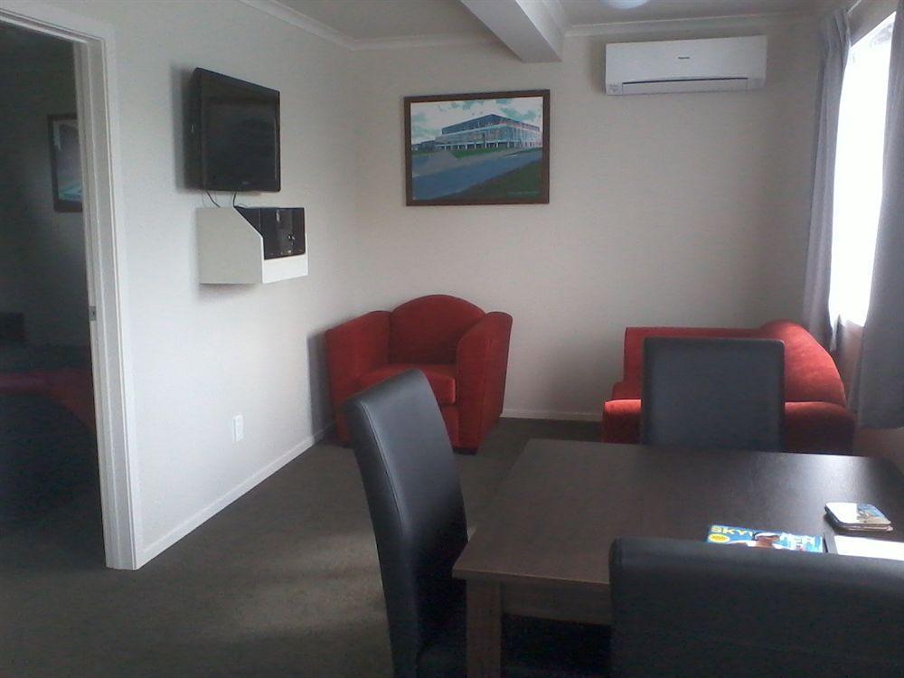 Arena Court Motel Hamilton Dış mekan fotoğraf