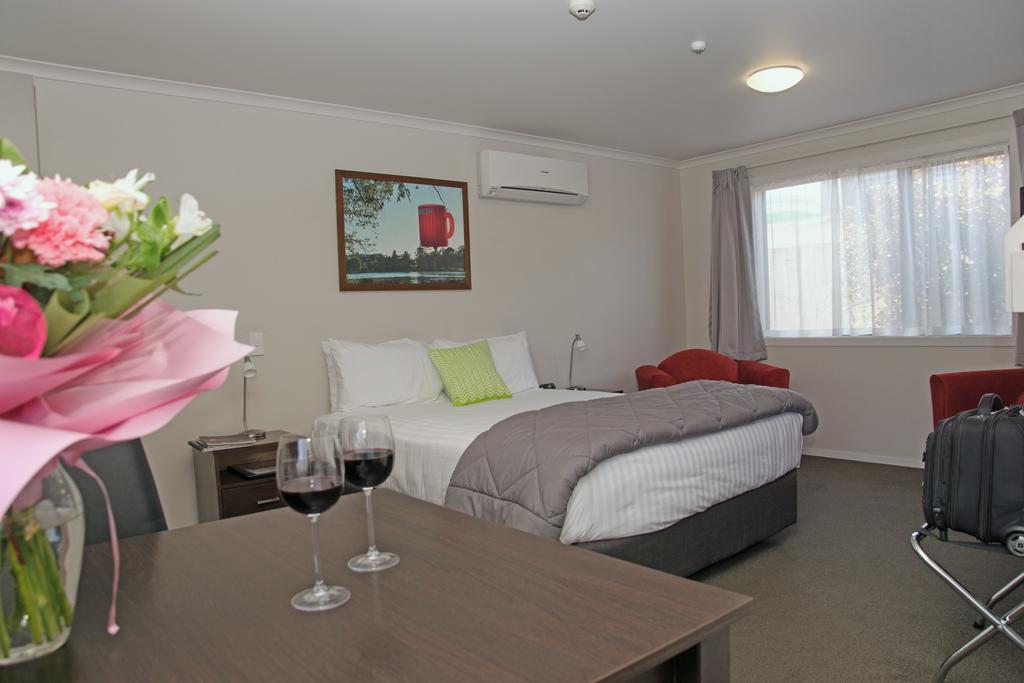 Arena Court Motel Hamilton Dış mekan fotoğraf