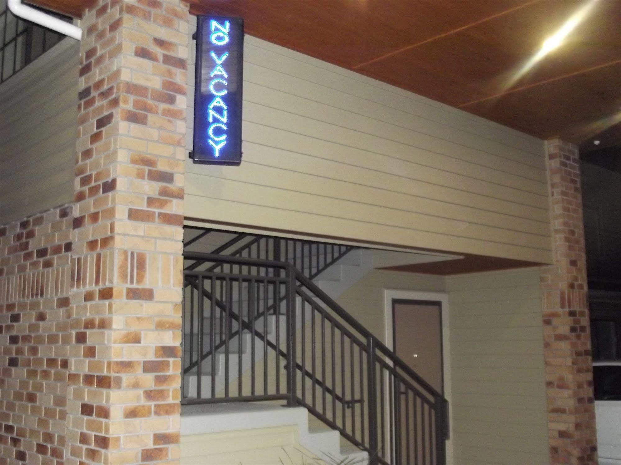 Arena Court Motel Hamilton Dış mekan fotoğraf