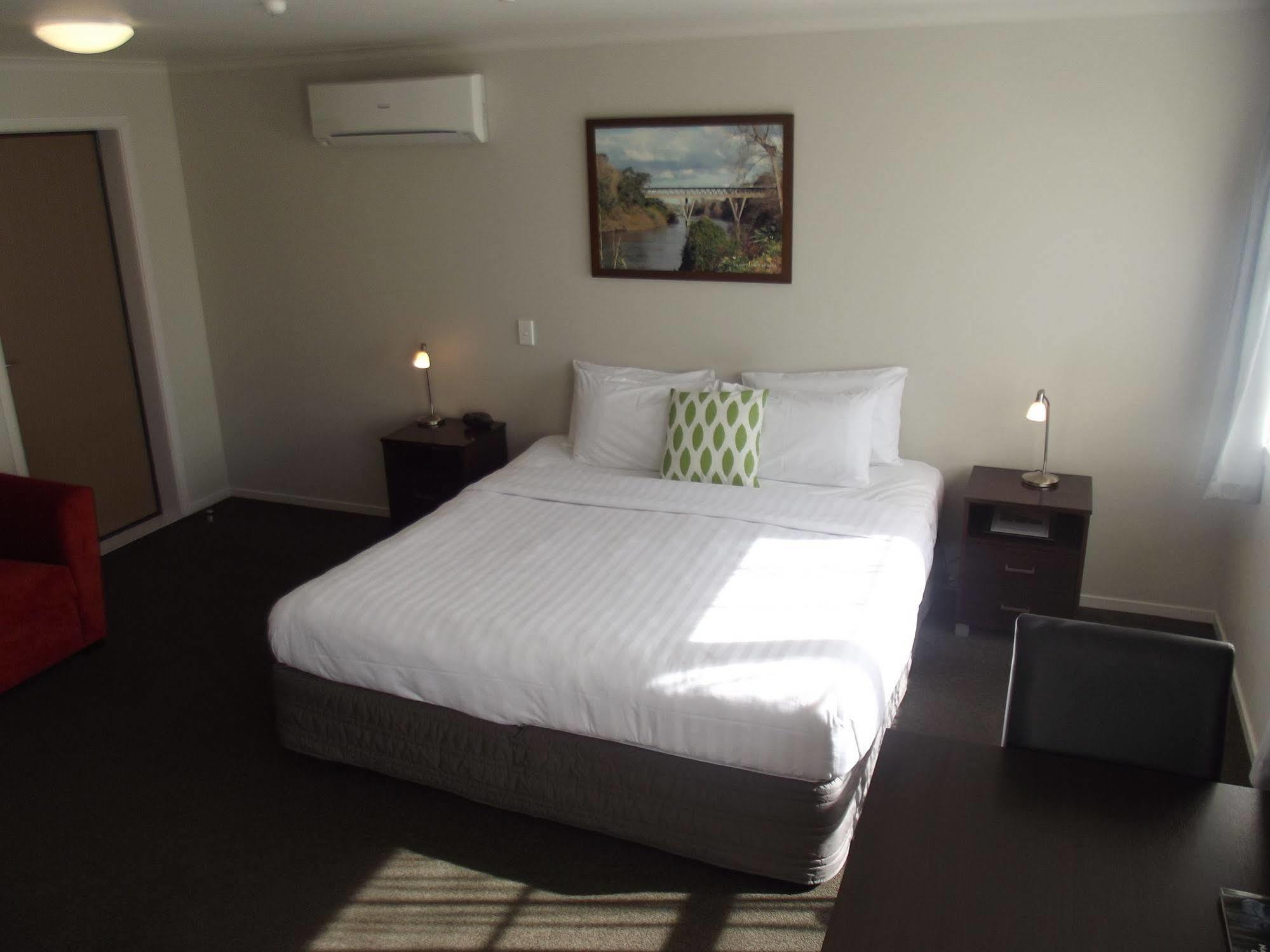 Arena Court Motel Hamilton Dış mekan fotoğraf